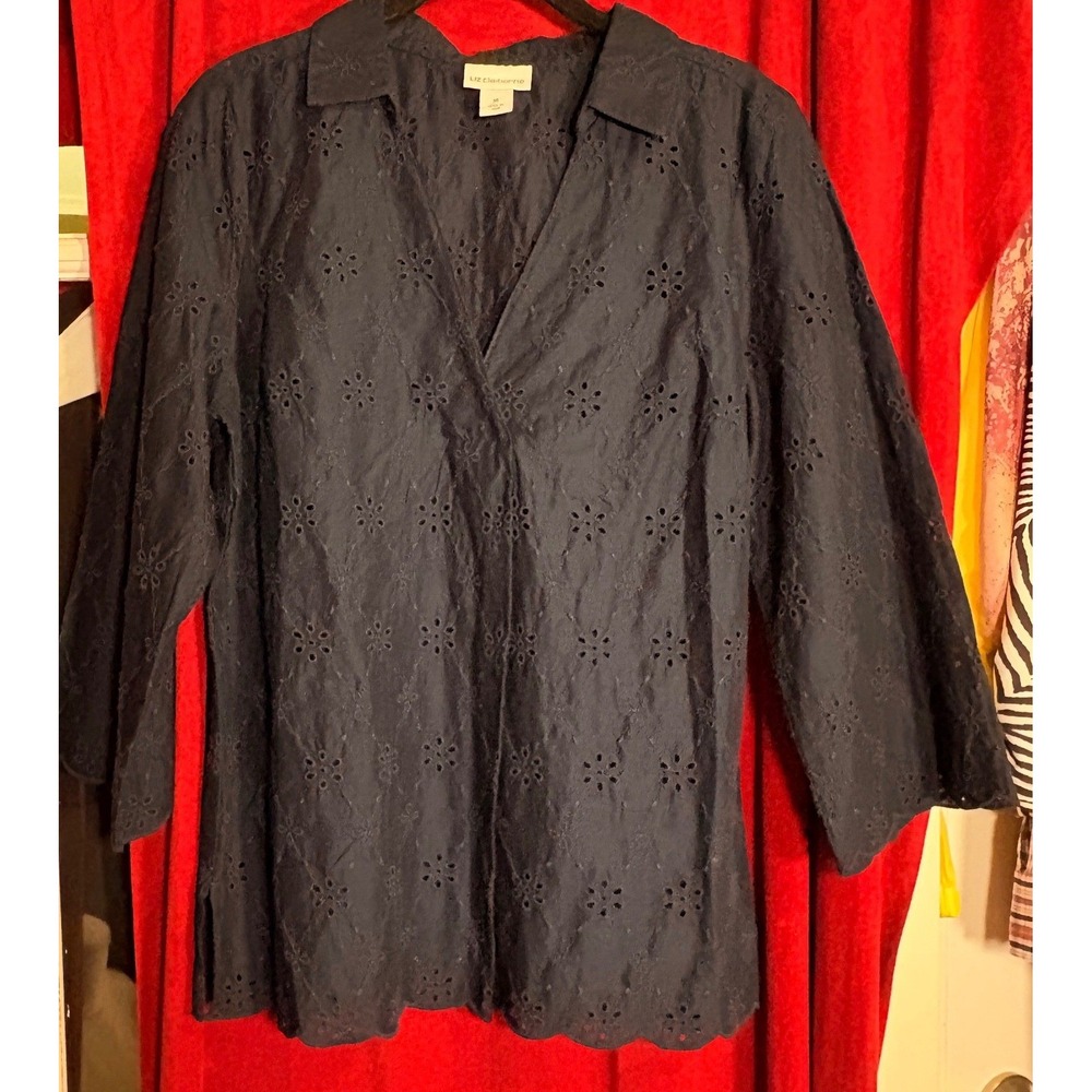 Lizโ Claiborne Blouse Women Medium Navy Blue Good Eyelet Floral Scalloped Hem